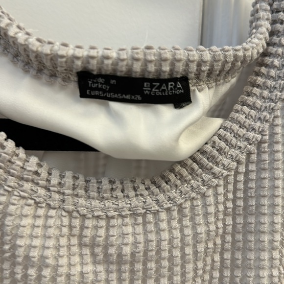 Zara tshirt - Picture 5 of 6